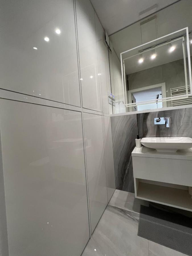 Apartment Walowa Gdansk Old Town ภายนอก รูปภาพ